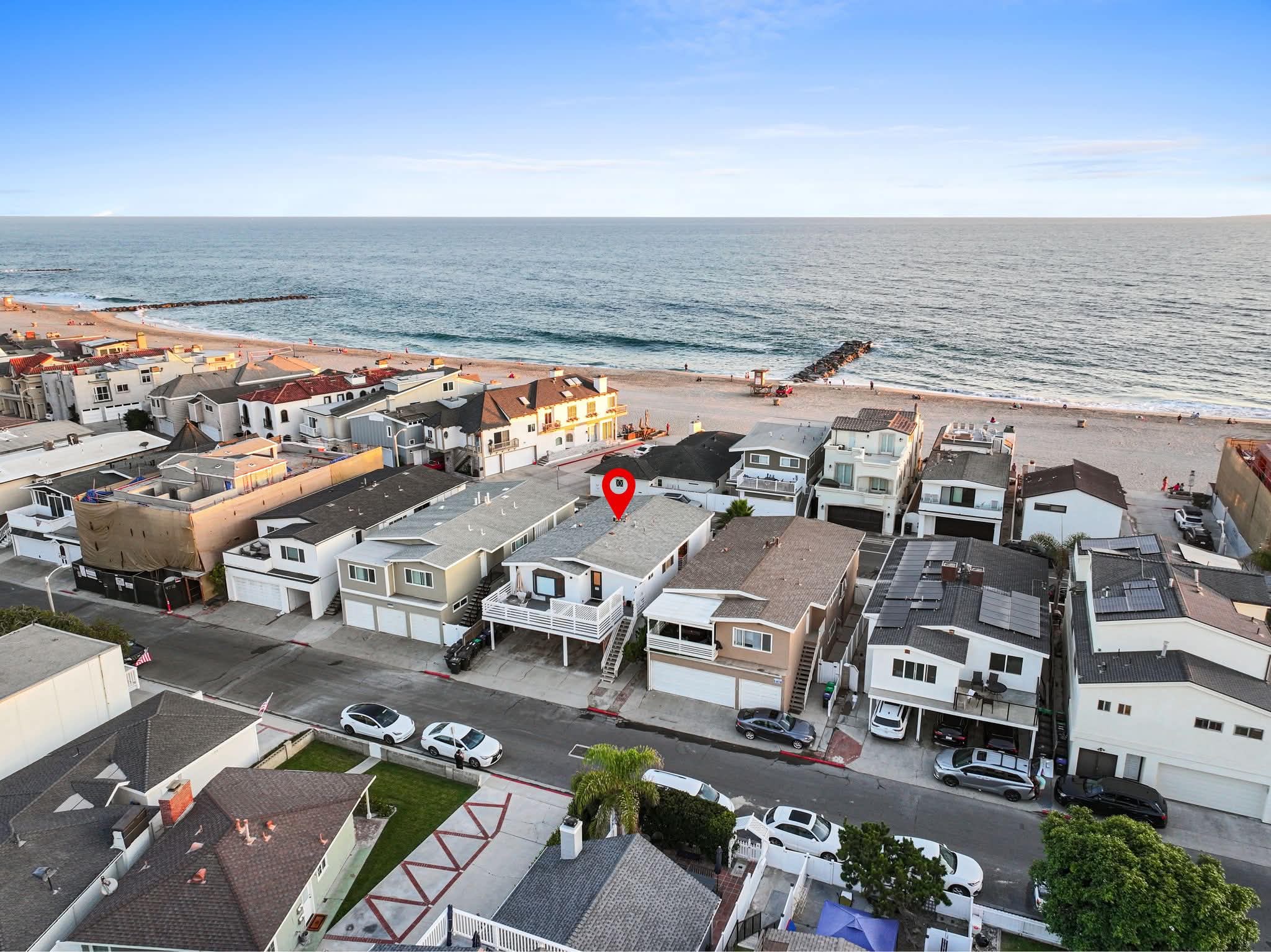 Corona del Mar Enclaves